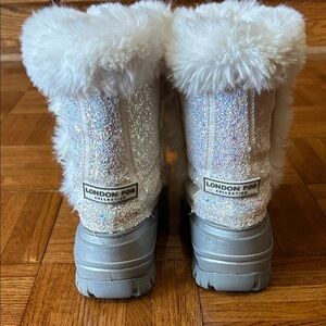 London Fog Kids' Sparkle Boots - White and Silver size 2